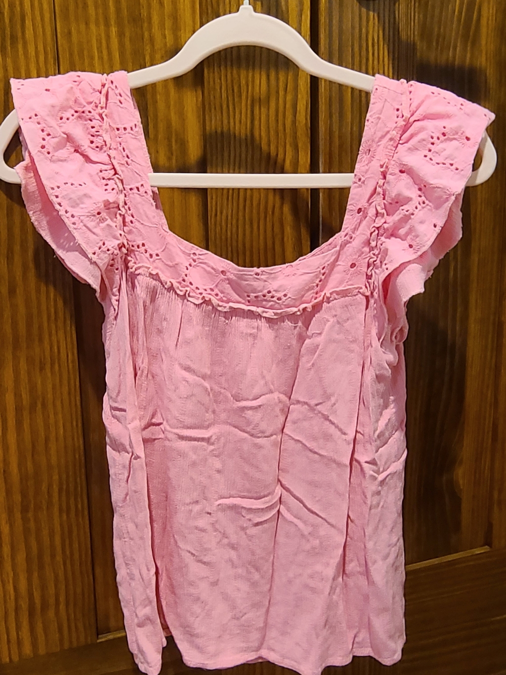 Pink Eyelet Ruffle Top - XS! - Picture 4 of 4